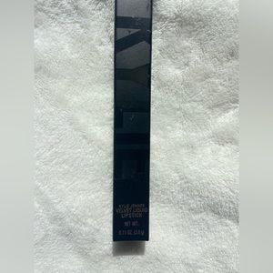 KYLIE - VELVET LIPSTICK - Basic